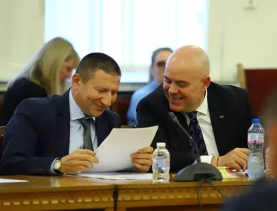 Инспекторатът към ВСС се самосезира за скандала между Сарафов и Гешев