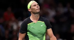 Две изненади в Париж: Рафа Надал и Даниил Медведев отпаднаха от турнира след 3-сетови битки