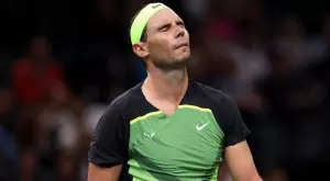 {{ otherArticle[0].article.title }}