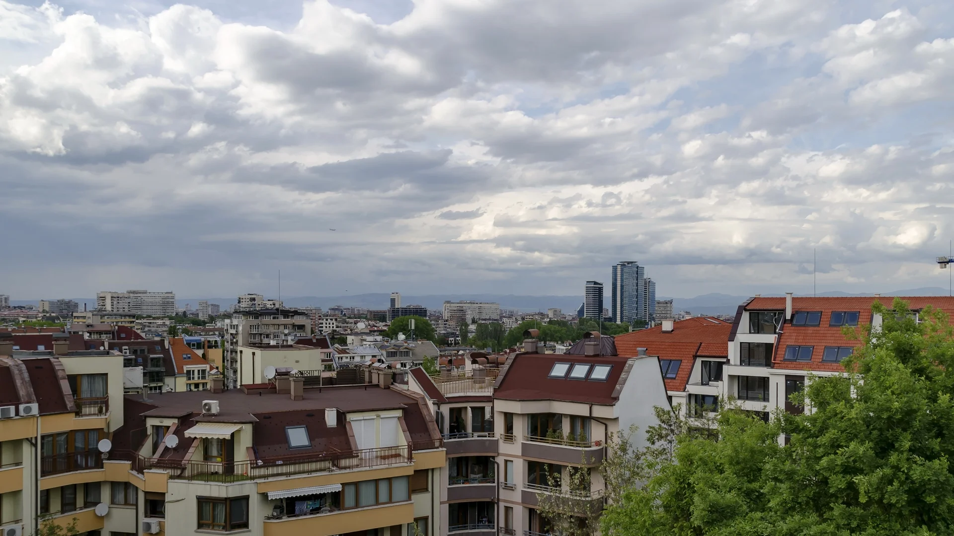 Прогноза: Охлаждане на имотния пазар в България, възможни са фалити на строители