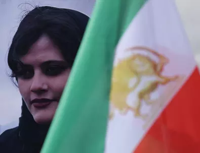 ЕС разшири санкциите си срещу Иран заради човешките права