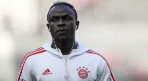 Смешно и страшно: Статуята на Садио Мане в Сенегал е по-зле от тези на КР7 и Меси