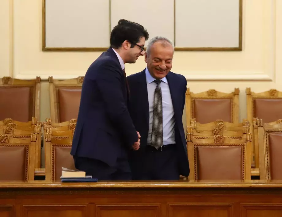 Донев: Не разбирам защо парламентът трябва да приема минималната заплата