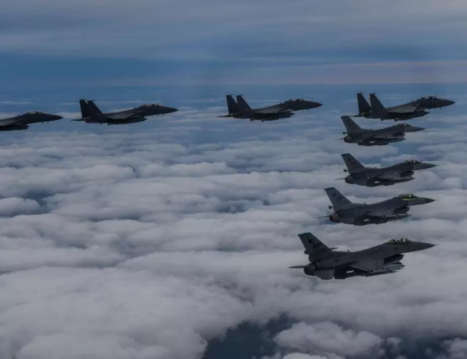 "Бдителна защита": САЩ и Южна Корея със съвместни военновъздушни учения