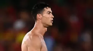 {{ otherArticle[0].article.title }}