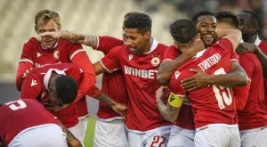 {{ otherArticle[0].article.title }}