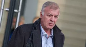 {{ otherArticle[0].article.title }}