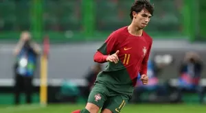 Арсенал не е в битката за Жоао Феликс