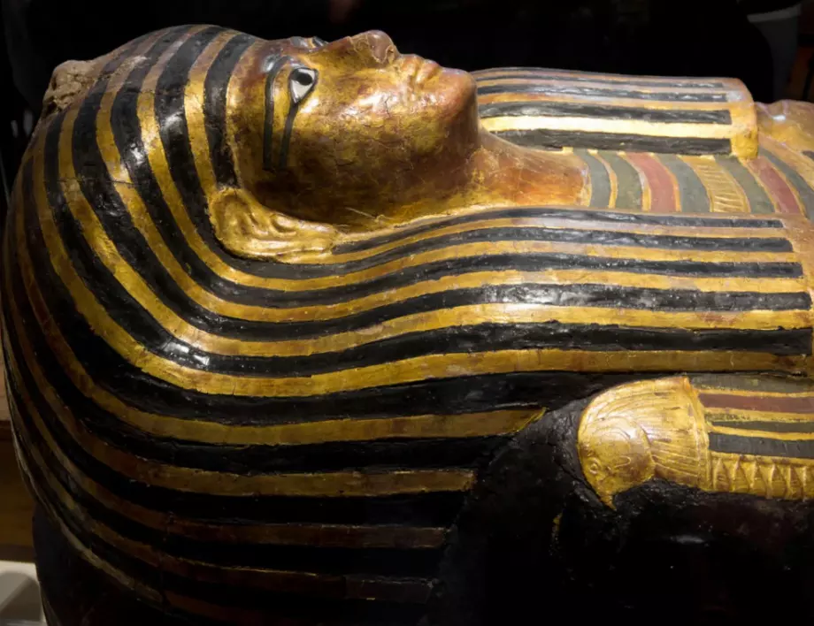Стотици мумии и пирамида на неизвестна царица са открити близо до гробницата на Тутанкамон