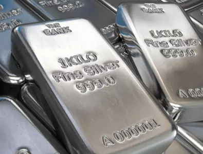 Рекордни цени: Среброто тръгва по стъпките на златото