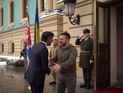 Британският премиер Риши Сунак пристигна в Киев (ВИДЕО)