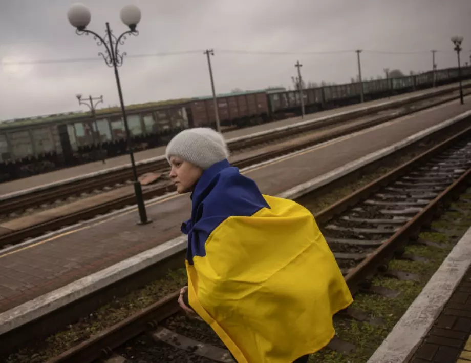 ВИДЕО: Броят на жертвите след руския обстрел по Херсон расте още