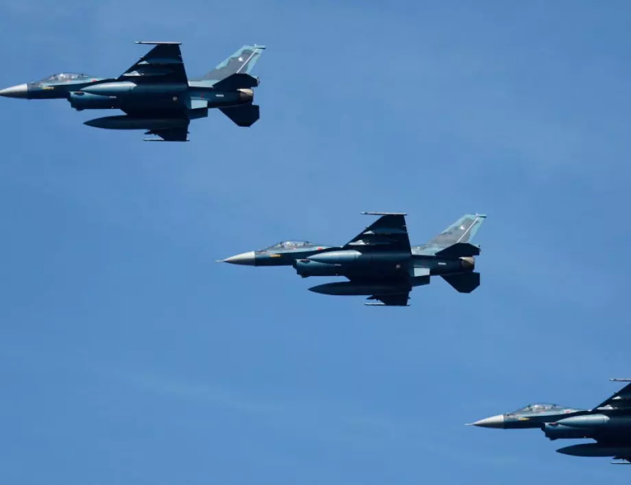 Китайски изтребител се е приближил на 6 метра от американски военен самолет