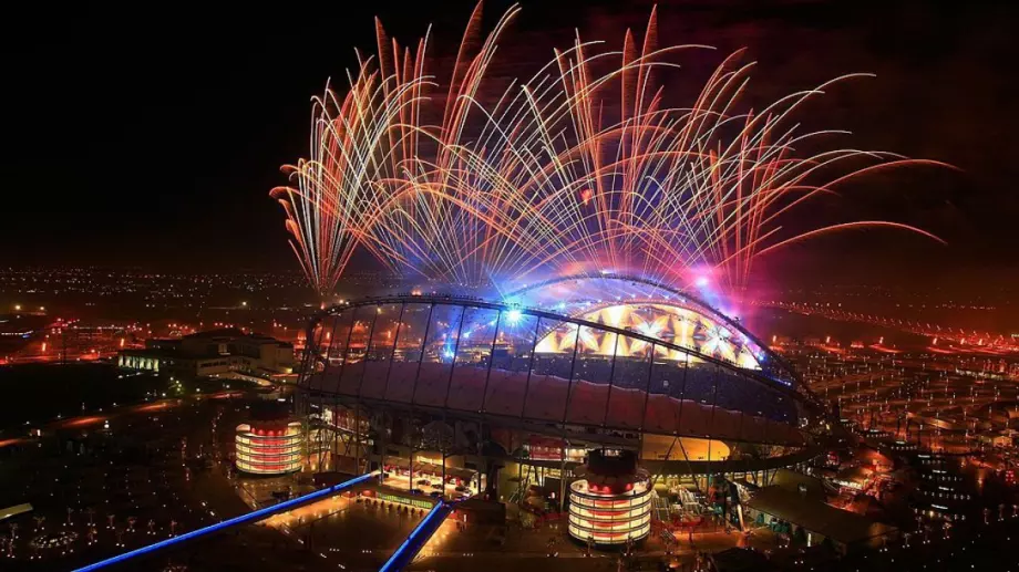 Стадионите на Мондиал 2022: "грозно пате - лебед", "камикадзе", "феникс" и кулминацията (ГАЛЕРИЯ)