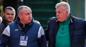 {{ otherArticle[0].article.title }}