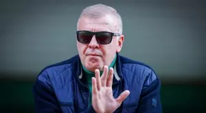 {{ otherArticle[0].article.title }}