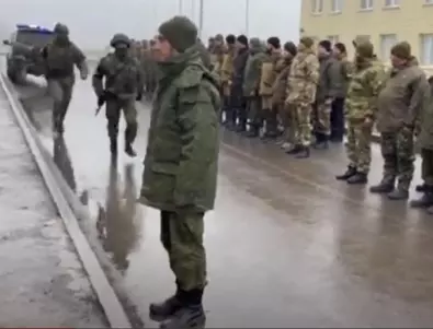 В Русия започнаха показни арести на мобилизирани, отказали да воюват в Украйна (ВИДЕО)*