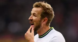 {{ otherArticle[0].article.title }}