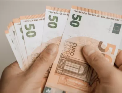 ЕЦБ с допитване в еврозоната и България как да изглеждат бъдещите банкноти