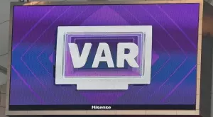 {{ otherArticle[0].article.title }}