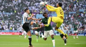 {{ otherArticle[0].article.title }}