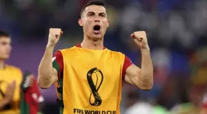 {{ otherArticle[0].article.title }}