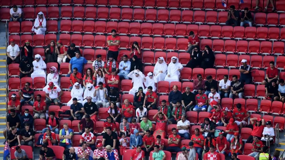 И ФИФА влезе в реториката на Катар: Стадионите са пълни на 94%!