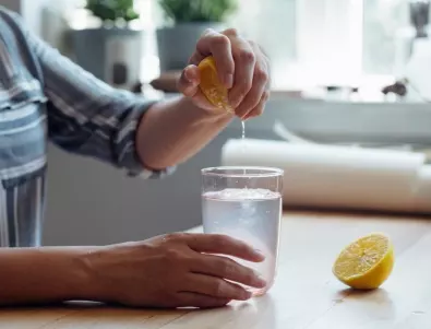7 причини да добавите лимон към водата си