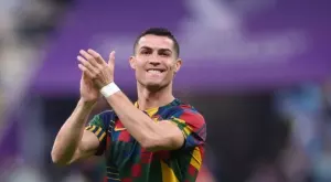 "Бях по-добър и от Роналдо" - историята за бляскава кариера, съсипана заради парите, жените и колите