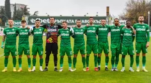 Познати македонци, закъсали руснаци и украинци: Програмата за зимния лагер на Берое 