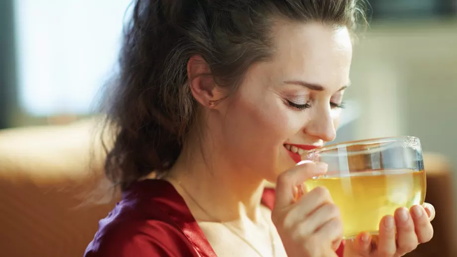 Учени установиха защо е вредно да се пият горещи напитки