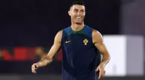 {{ otherArticle[0].article.title }}