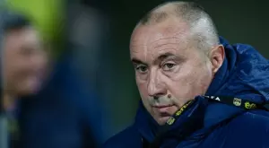 {{ otherArticle[0].article.title }}