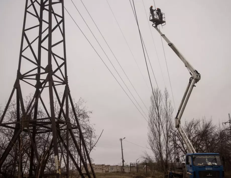 Части от Киев остават без ток за още 2-3 дни заради последната руска атака