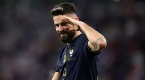 {{ otherArticle[0].article.title }}