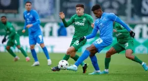 {{ otherArticle[0].article.title }}