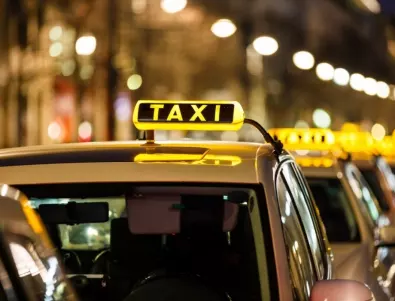 Разследват шофьор на такси за употреба на наркотици по време на работа (ВИДЕО)