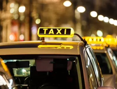 Експерт: Такситата масово не са свързани с НАП