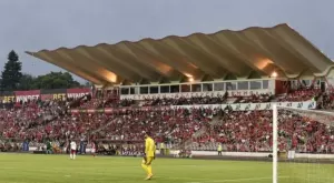 {{ otherArticle[0].article.title }}