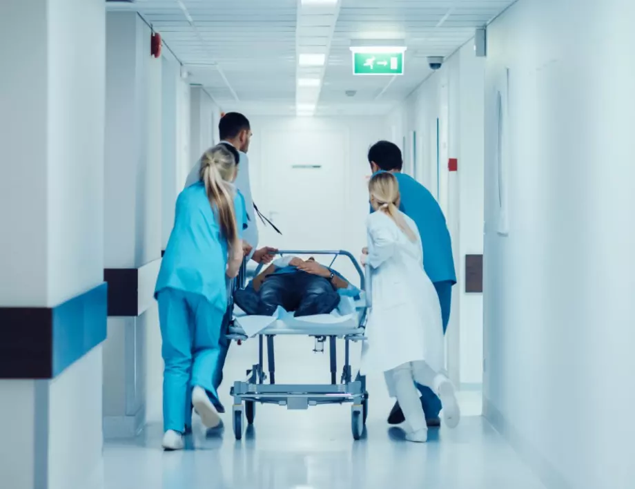 Заплати с много нули: Директори в български частни болници