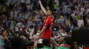 {{ otherArticle[0].article.title }}