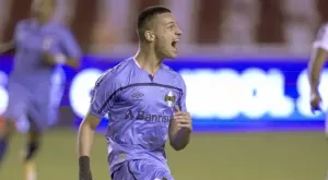 Неофициалният нов в Левски се прицели в емблематичен номер на "Герена"