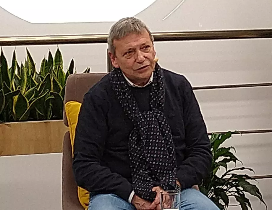 Красен Станчев: Не зная дали управляващите ще успеят да отнемат лиценза на "Лукойл" за "Росенец"