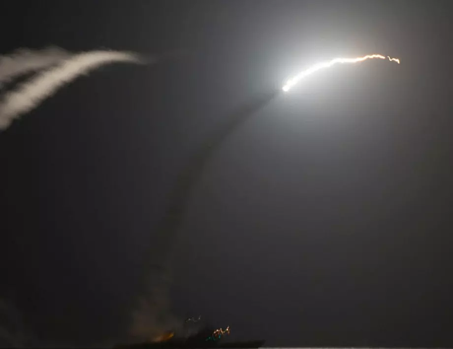 Киев: Украйна е свалила 37 от общо 40 руски ракети над столицата