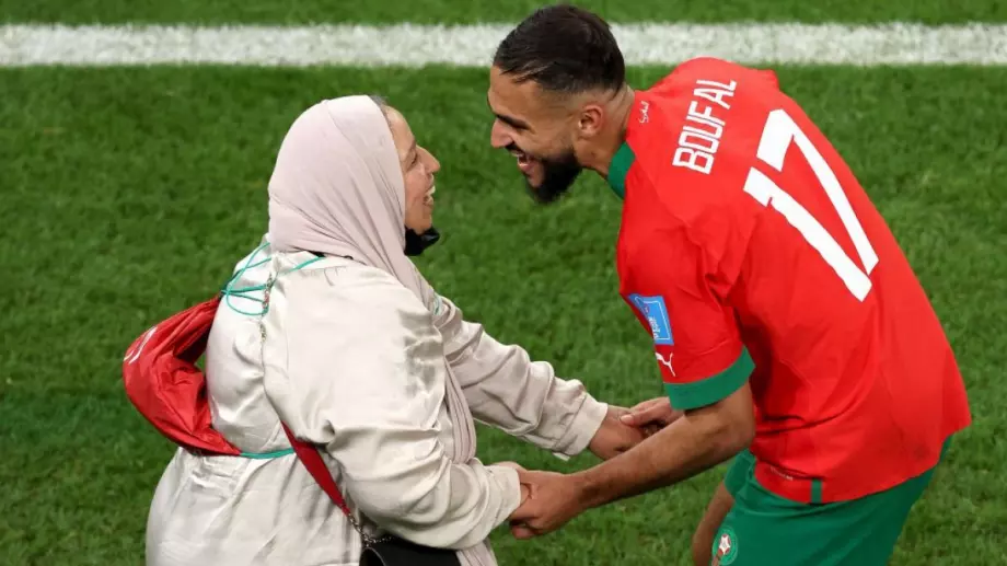 Мачът Мароко - Франция изправя 4-ма от двата състава срещу втората им родина