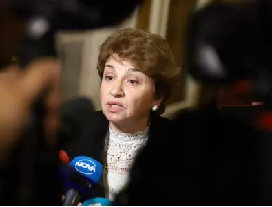 След провала на кабинета Габровски: Президентът смени Меглена Плугчиева като посланик