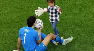 {{ otherArticle[0].article.title }}