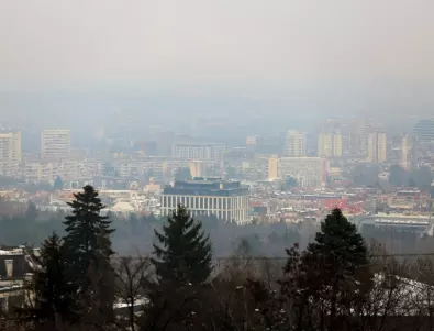 Мръсен въздух в 10 града в страната