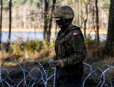 Знак, че Полша се готви за война: Стотици хиляди отиват на военно обучение