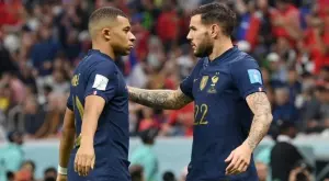 {{ otherArticle[0].article.title }}